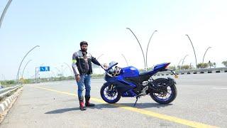 UP84 VLOGS is live to test ride Yamaha R15 v4