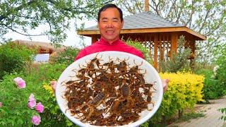 The Most Exotic Scorpion Dish, Stir-Fried with Garlic and Red & Green Chilies! | Uncle Rural Gourmet