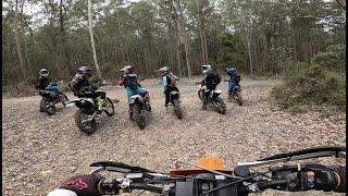 Hard Enduro Girls, all on 2 Strokes riding harder than the boys!