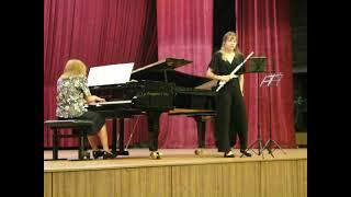 Sofia-Nicole Velinova "Sonate for flute and piano" Fr. Poulenc