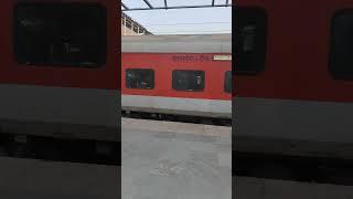 12655 Navjeevan Express Ahemdabad -Chanai Central #train#ytshorts #shorts#AK