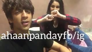 (Ahaan panday) Video with friend -Song Soni Soni Movie Mohabbatein /by(Sofi_ya_Abram)YouTube