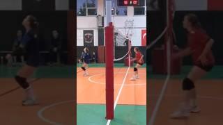 Midi hazırlık maçlarından #volleyball #volley #volleyballworld #voleybol #setter #pasör