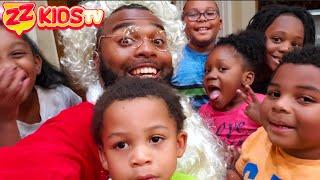 Zontay Family Plays Hide and Seek With Santa Clause!  ZZ Kids TV Christmas Video