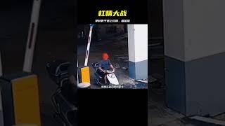 犟種男子遇上杠精！你以為哪個更強？ #紀錄片 #人間世 #醫院 #生命緣 #真實案件