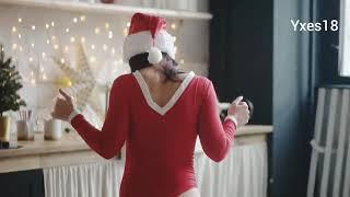 Hot Advance Christmas twerking!!! 