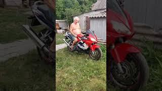 Дед дал в отсечку на мотоцикле Honda cbr600f4i