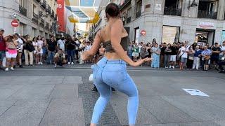 ”¡Imposible No Mirar! El Arte de Bailar de  esta chica Te Dejará Loco”  SALSA