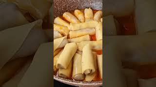 Узбекское блюдо Хамир Хасип на сковороде.