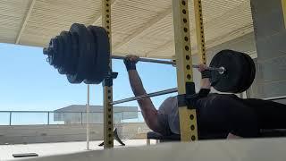 bench press Pr -195kg