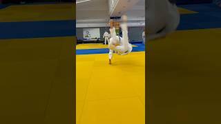 WATCH THIS POWERFUL UCHI MATA THROW #judo #uchimata #judothrow #shortvideo #shorts