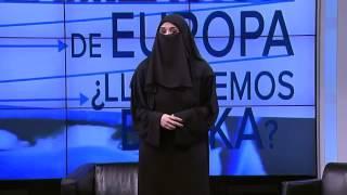 La subdirectora de Intereconomía TV se pone un niqab para denunciar la imposición del islam radical