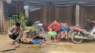 17 year old single mother, and the happiness when the small farm has electricity - ly nha hien