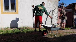 INVESTIGATING OUR BOREHOLE on Our Portuguese Homestead