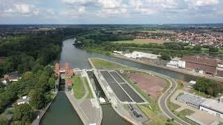 Wasserstraßenkreuz Minden mit Schachtschleuse, Drohnenvideo (RAW, unbearbeitet)