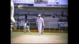 ALEC STEWART 16 V AUSTRALIA 1994