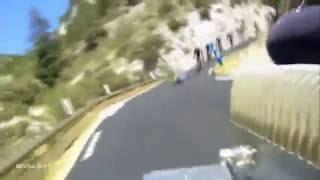 Australian cyclist Simon Gerrans takes a heavy fall at Le Tour De France
