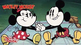 A la luz de la luna | Mickey Mouse