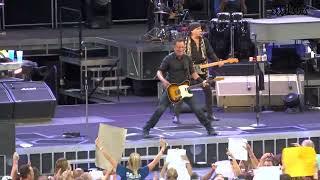 Bruce Springsteen - Dancing In The Dark - Perth Arena - 2014