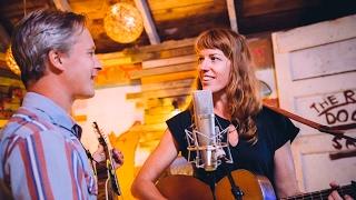 Caleb Klauder & Reeb Willms - Lonesome Song - Pumphouse Sessions @Pickathon 2016 S03E05