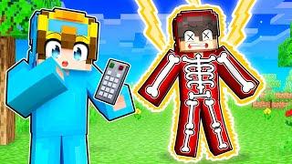 Nico Pranks Cash For 100 Days In Minecraft!