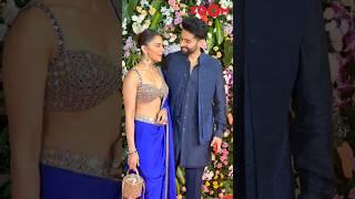 Rakul Preet Singh SMILES as Jackky Bhagnani tells her something in front of paps  #shorts