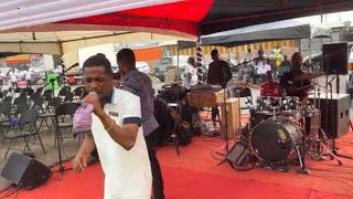 HOTREGGAE PRAISE MEDLEY WITH MINISTER SETH ACHEAMPONG||EMMA ON BASS||THROWBOCK SUNDAY.