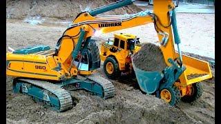 RC EXCAVATOR LIEBHERR 960 SME, 10 years old VOLVO DUMPER - PREMACON