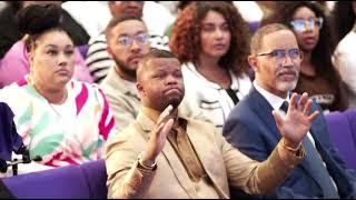 KELONTAE, MARVIN & MYRON GO INTO A PRAISE BREAK AFTER PROPHESY OVER KELONTAE GAVIN’s LIFE!