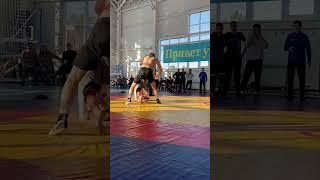 Воронов Руслан (п.Кутулик Аларский район) - абсолютный чемпион первенства по национальной борьбе.