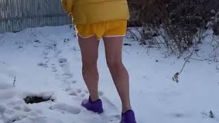 Башкирская домохозяйка Уличный туалет.