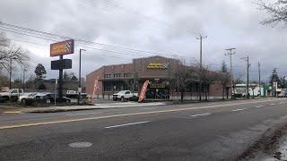 Closing Advance Auto Parts (NE 70TH AVE) - Portland, OR