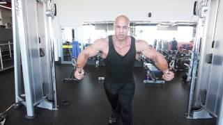Chest workout with Victor Martinez