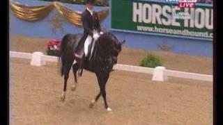 Edward Gal & Moorlands Totilas Kür 92.300% FEI WORLD CUP DRESSAGE 2009 UK London Olympia