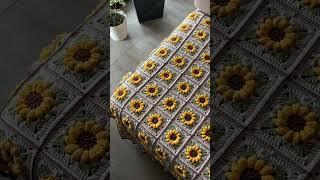 Make the cutest granny square throw blanket for your house Find pattern in CandyyarnShop @Etsy