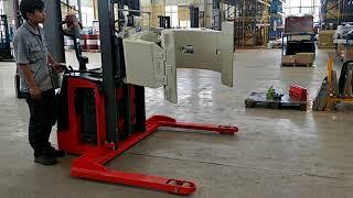 2000kg straddle electric stacker with paper roll clamp, 1600mm single mast