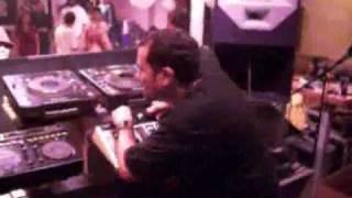 LOUIE VEGA WMC 2007