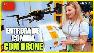 A CHINA está em 2050. Pedindo COMIDA por DRONE e PAGANDO com a PALMA DA MÃO!