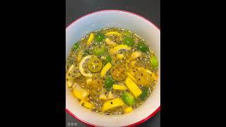 The treasure of the fruit world Qinmi No. 9 Golden Passion Fruit. The golden fruit is very beaut