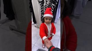 Santa ne Sirf Tanveer ko Gift dia #yt #youtubeshorts #minivlog #vlog #ytshorts #ytshorts #couple