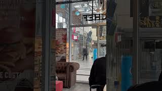 Пока мой бизнес работает на автопилоте, мы катаемся по Франции 