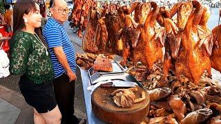 Pork chops Chinese style in Phnom Penh! Selling by A Chinese women