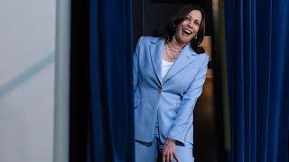 Kamala Harris is a 'comedian'