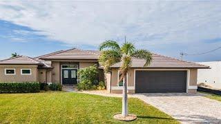 Florida lifestyle | Cape Coral Florida Waterfront Homes with Gulf Access | SWFL Dream Homes