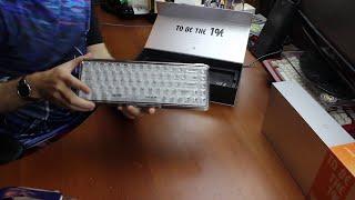 Unboxing a Lofree "1%" transparent keyboard!