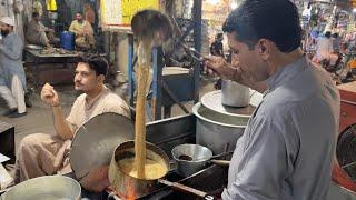 MOST POPULAR drink - Chai Tea - Street Food Pakistan