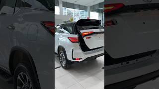 Toyota Fortuner Legender 2024