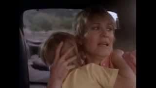 Cult Horror Movie Scene N°57 - Cujo (1983) - Car Attack