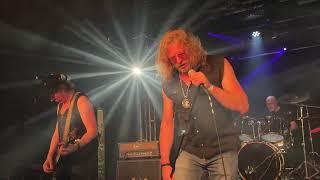 Soet & the Suits @Baroeg Rebel Yell -Billy Idol cover