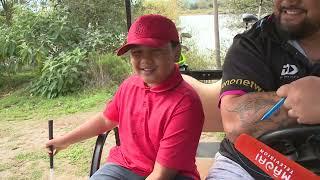 Rangatahi turning their hands to golf in Huntly | Te Ao Toa